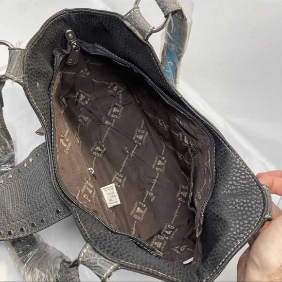 P&G Collection Western Cowgirl Purse Camo Studded Turquoise Western NWT - Picture 4 of 8